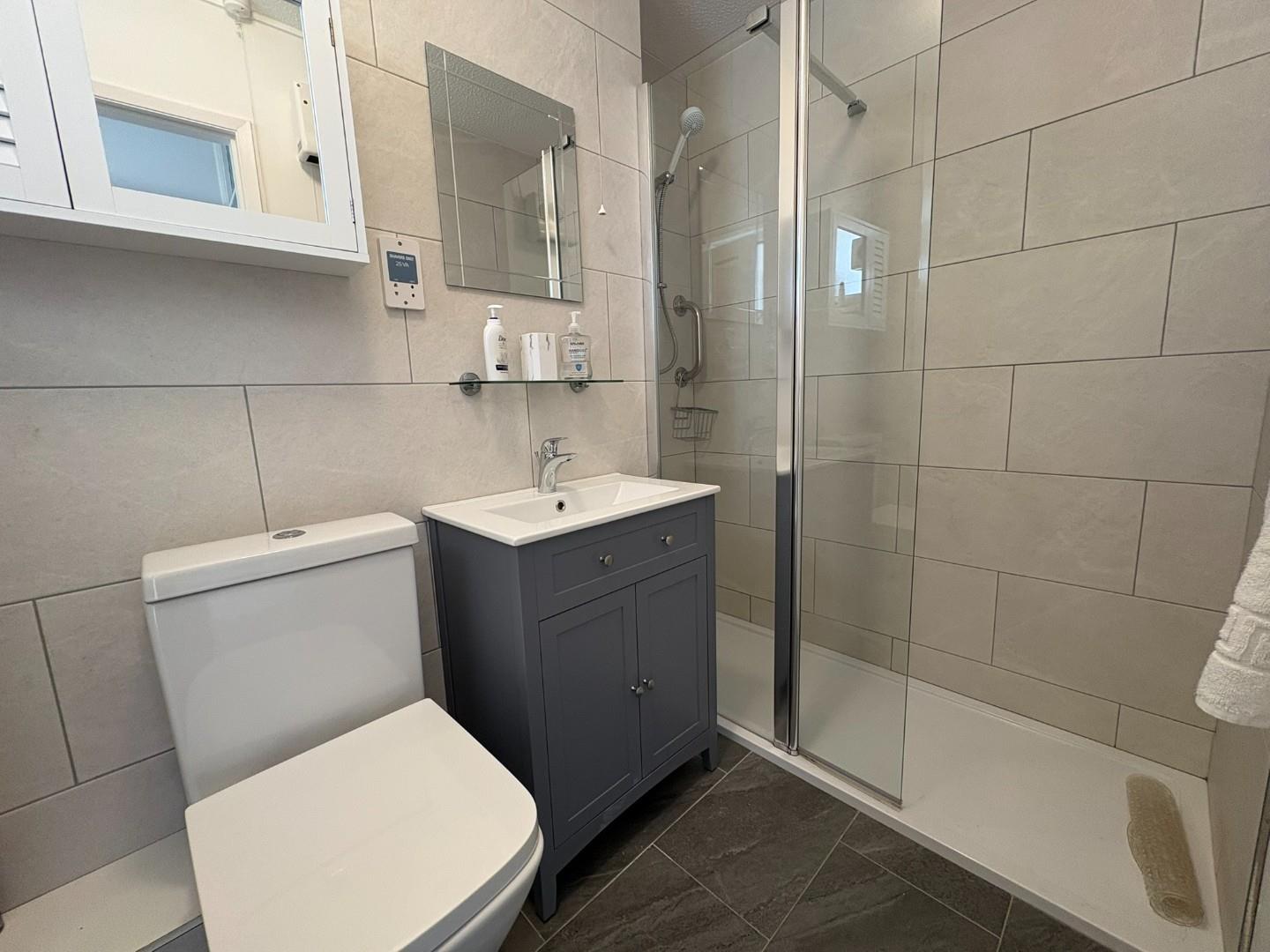 Bathroom.JPEG
